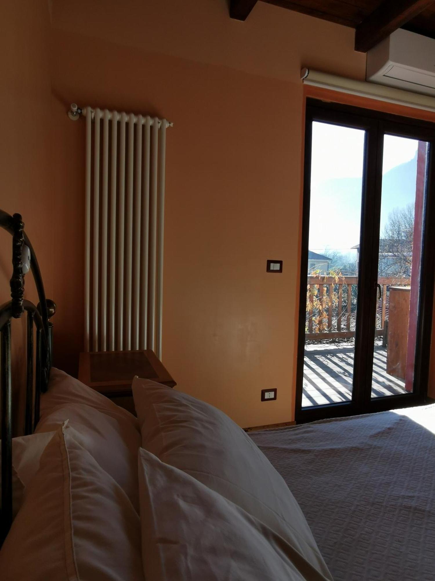 Adagio Guesthouse Caprie Eksteriør bilde