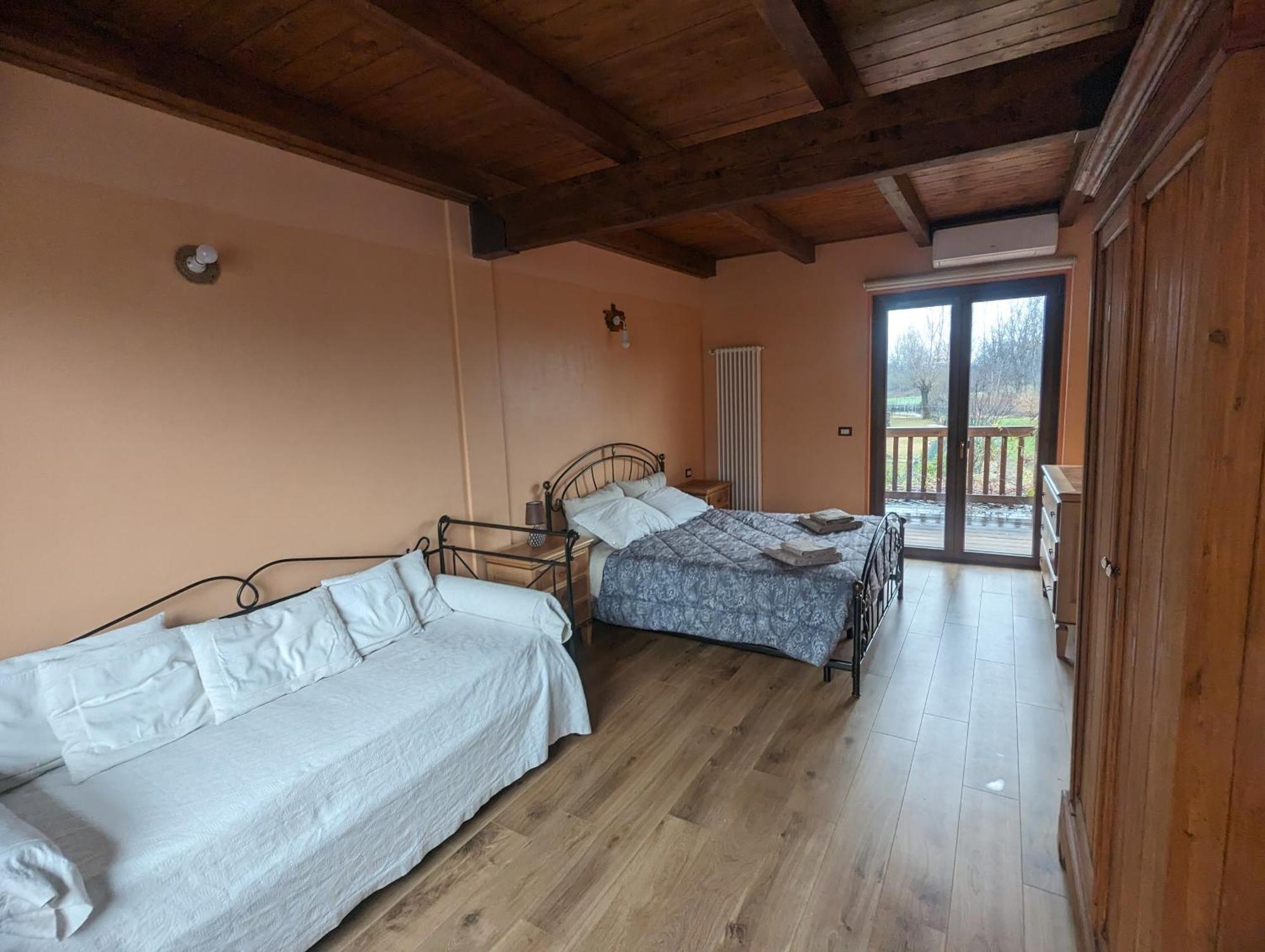 Adagio Guesthouse Caprie Eksteriør bilde